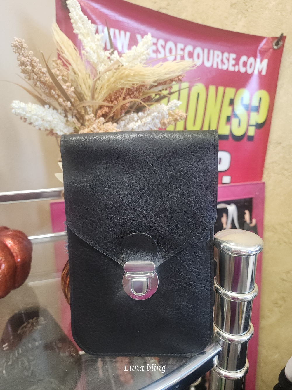 Save the Girls Metro Touch Screen Purse Black & Purple